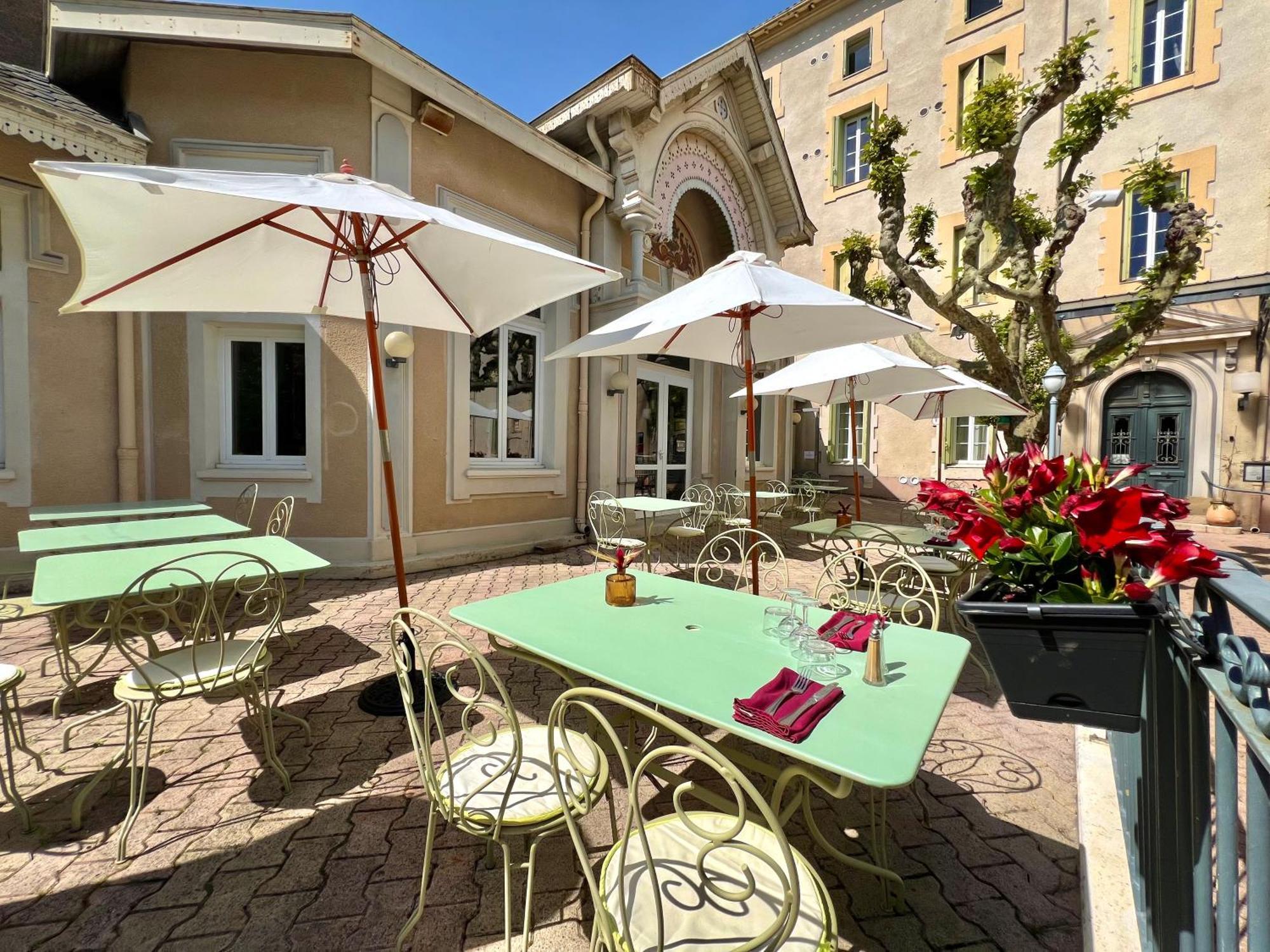 Logis Hotel Restaurant Des Thermes لامالو-ليه-بان المظهر الخارجي الصورة